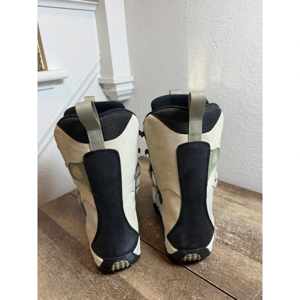 Nike ACG Snowboard Boots Size 7 Men's Vintage 1999 Rare